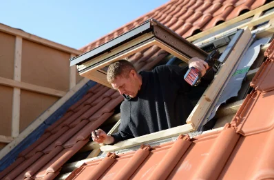 Pose de fenêtres de toit Velux au Monteil